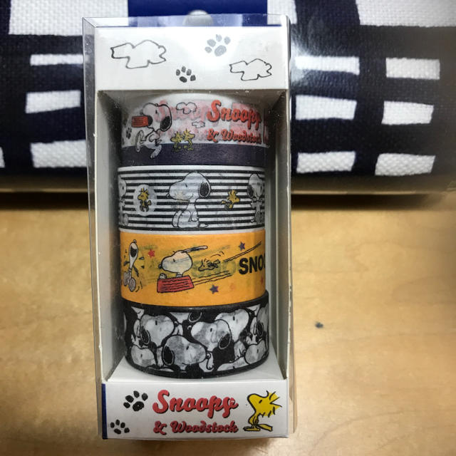 SNOOPY(スヌーピー)の新品未使用 スニーピー マスキングテープ4本セット インテリア/住まい/日用品の文房具(テープ/マスキングテープ)の商品写真
