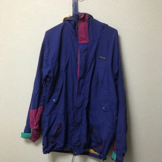 パタゴニア(patagonia)のpatagonia   パーカー8000円まで値下げしました。(マウンテンパーカー)