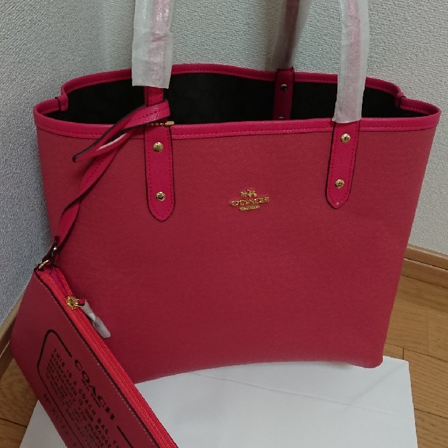 COACH(コーチ)の【新品/未使用/正規品】COACH/トートバッグ/リバーシブル/ブラウン/ピンク レディースのバッグ(トートバッグ)の商品写真