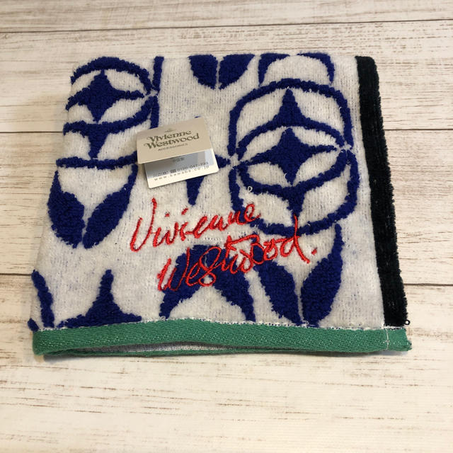 Vivienne Westwood(ヴィヴィアンウエストウッド)のA様専用。Vivienne Westwood ハンカチ レディースのファッション小物(ハンカチ)の商品写真