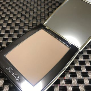 ゲラン(GUERLAIN)のゲラン パリュール クリスタルパール パウダーファンデーション(ファンデーション)