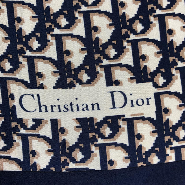 Christian Dior(クリスチャンディオール)のChristian Dior スカーフ レディースのファッション小物(バンダナ/スカーフ)の商品写真