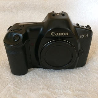 キヤノン(Canon)のCanon EOS-1 初代モデル 一眼レフカメラ(フィルムカメラ)