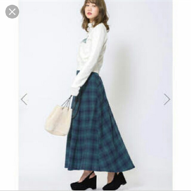 COCO DEAL(ココディール)の先染めチェックフレアロングスカート　ココディール レディースのスカート(ロングスカート)の商品写真