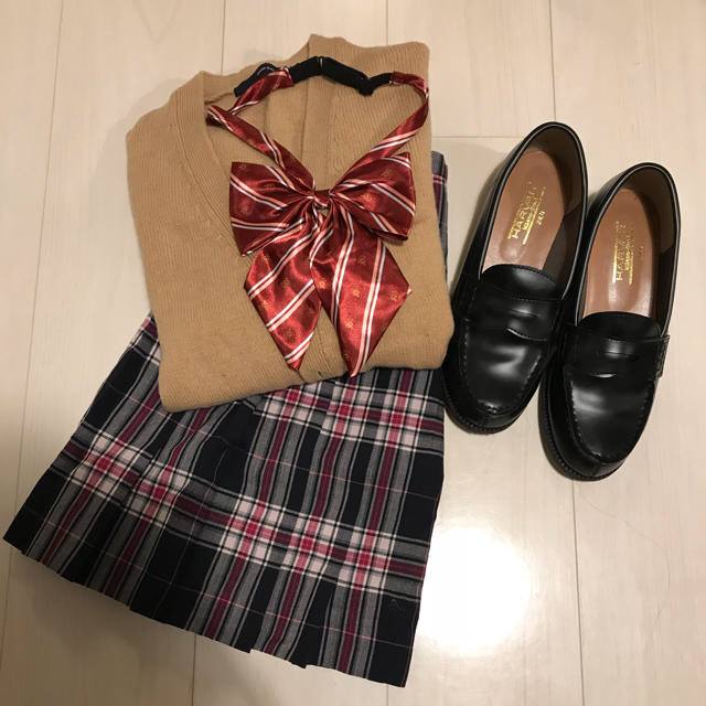 制服ディズニー なんちゃって制服セット ディズニーイースター