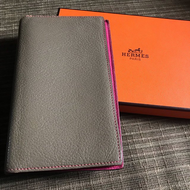 【箱付き】HERMES 手帳カバー　ピンク