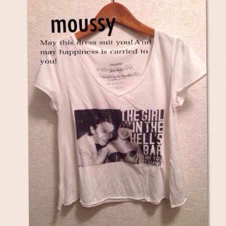 マウジー(moussy)のマウジーコラボTシャツカットソー白(カットソー(半袖/袖なし))