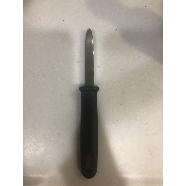 牡蠣むきナイフ 新品 インテリア/住まい/日用品のキッチン/食器(調理道具/製菓道具)の商品写真