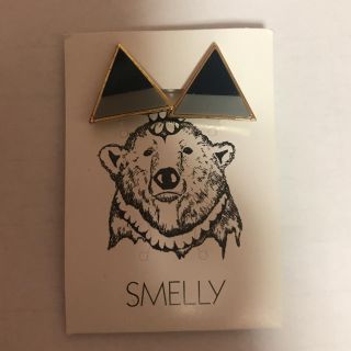 スメリー(SMELLY)のSMELLY イヤリング(イヤリング)