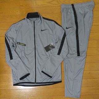 ナイキ(NIKE)のL新品 NIKE ジャージ上下セット ナイロン ジャケット パンツ トレーニング(ジャージ)