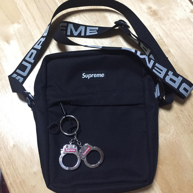 supreme ショルダーメンズ