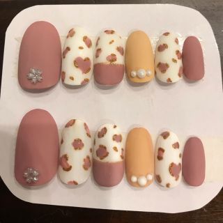 ネイルチップ コスメ/美容のネイル(つけ爪/ネイルチップ)の商品写真