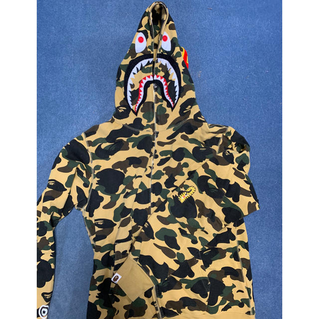 A BATHING APE シャーク フーディー イエローカモ