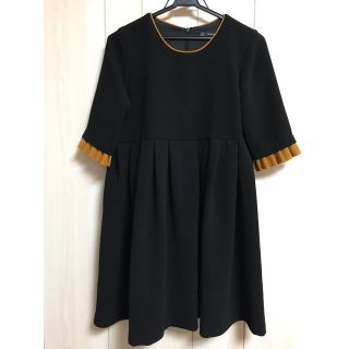 ザラ(ZARA)のzara trf ワンピース(ひざ丈ワンピース)