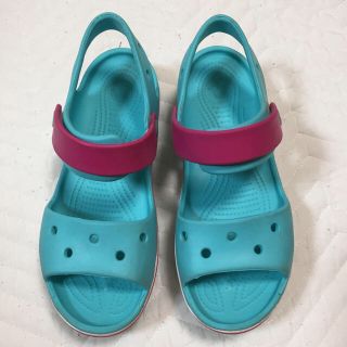 クロックス(crocs)のクロックス crocs バヤバンドサンダル 女の子 キッズ 21センチ J3(サンダル)