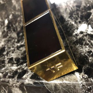 トムフォード(TOM FORD)の最終値下げ‼️トムフォード   リップ マット 31 ヘブンリークリーチャー(口紅)