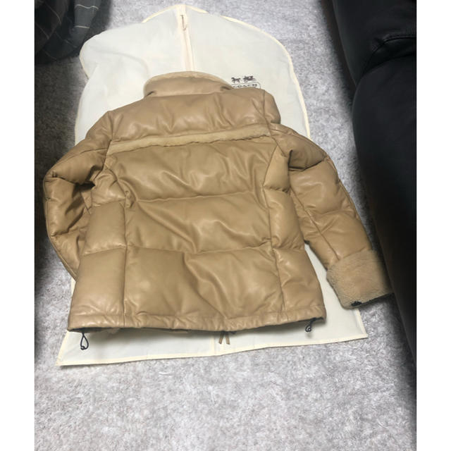 COACH(コーチ)のCOACH 本革皮製•美品·防寒　ダウンジャケット レディースのジャケット/アウター(ダウンコート)の商品写真
