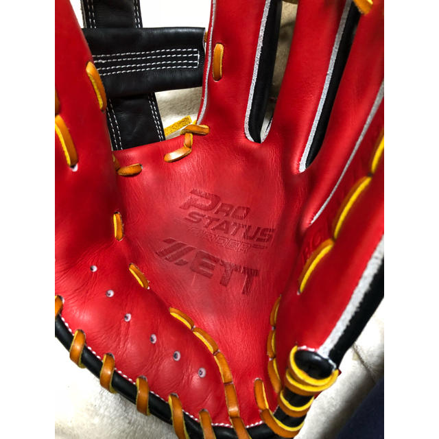 ZETT(ゼット)のZETT軟式オーダーグローブ 内野手用 スポーツ/アウトドアの野球(グローブ)の商品写真