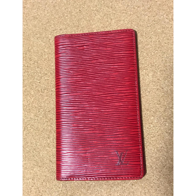 LOUIS VUITTON - ヴィトン エピ 札入れ 赤 レッドの通販 by ドーナッツ's shop｜ルイヴィトンならラクマ