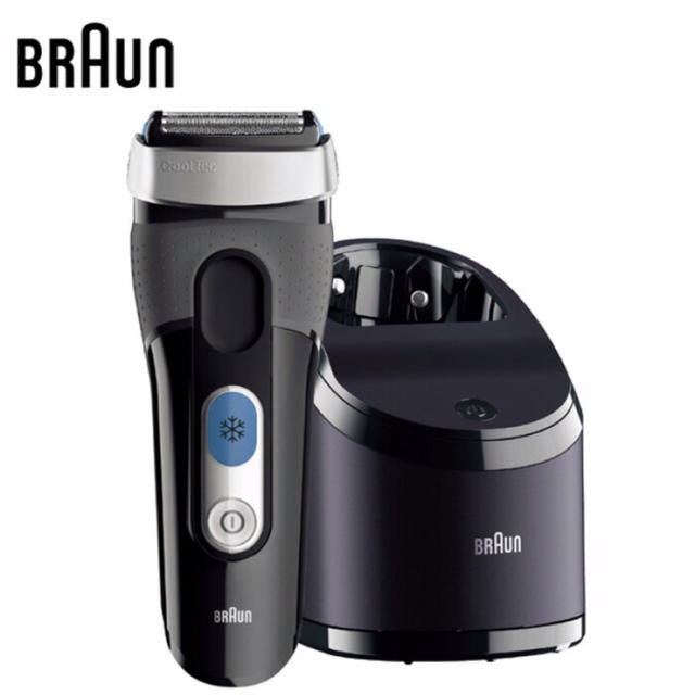 BRAUN(ブラウン)のBRAUN クールテック 洗浄機付 スマホ/家電/カメラの美容/健康(メンズシェーバー)の商品写真
