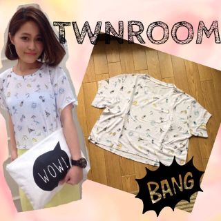 ツインルーム(TWNROOM)のトロピカル柄T TWNROOM(Tシャツ(半袖/袖なし))