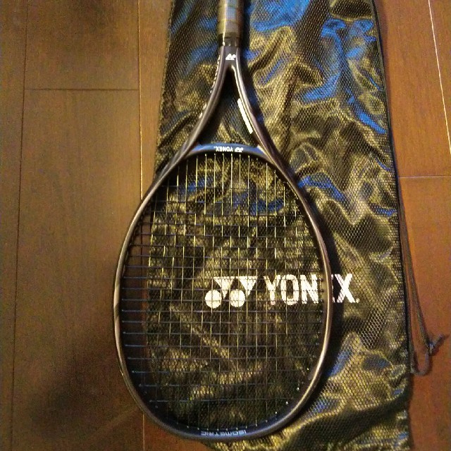 YONEX(ヨネックス)の 値下げ YONEX ヨネックス vcore 100 G2 ギャラクシーブラック スポーツ/アウトドアのテニス(ラケット)の商品写真