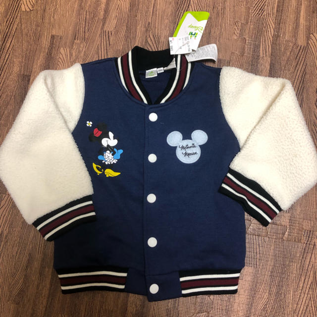 Disney(ディズニー)のミニーちゃん アウター キッズ/ベビー/マタニティのキッズ服女の子用(90cm~)(ジャケット/上着)の商品写真