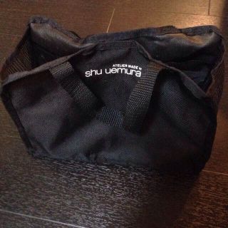 シュウウエムラ(shu uemura)のシュウウエムラ化粧ポーチ(ポーチ)