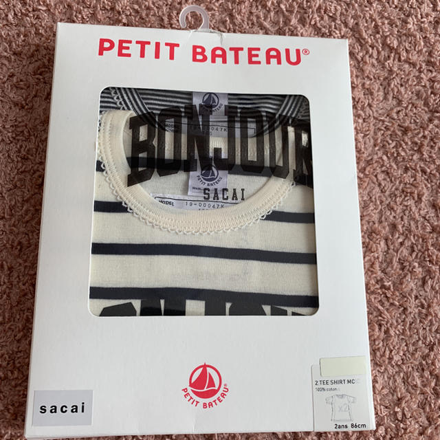 PETIT BATEAU(プチバトー)の箱なしsacai プチバトー コラボ完売品！新品未使用 キッズ/ベビー/マタニティのキッズ服女の子用(90cm~)(Tシャツ/カットソー)の商品写真