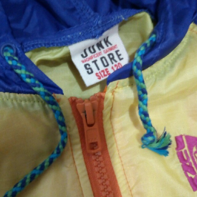 JUNK STORE(ジャンクストアー)のマウンテンパーカー キッズ/ベビー/マタニティのキッズ服男の子用(90cm~)(ジャケット/上着)の商品写真