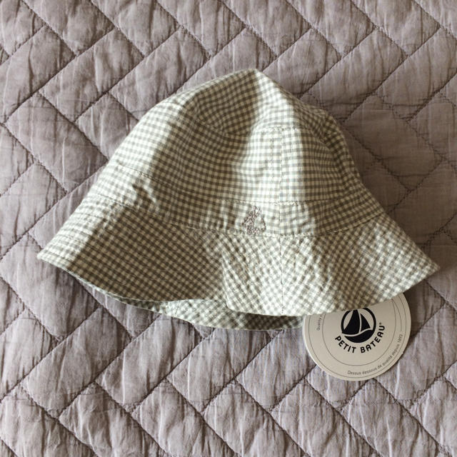 PETIT BATEAU(プチバトー)の新品‼︎プチバトー 帽子 キッズ/ベビー/マタニティのこども用ファッション小物(帽子)の商品写真