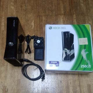 マイクロソフト(Microsoft)のMS  XBOX360  中古　本体とACアダプターのみ(家庭用ゲーム機本体)