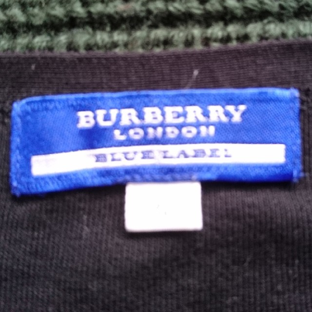 BURBERRY BLUE LABEL(バーバリーブルーレーベル)の【BURBERRY BLUE LAVEL】
黒カーディガン レディースのトップス(カーディガン)の商品写真