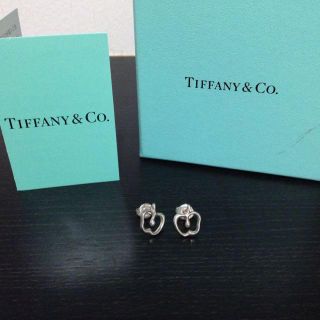 ティファニー(Tiffany & Co.)のティファニーアップルピアス20%off(ピアス)