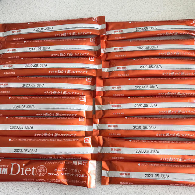 明治(メイジ)のvaam diet パウダー 16袋入 糖類90%オフ コスメ/美容のダイエット(ダイエット食品)の商品写真