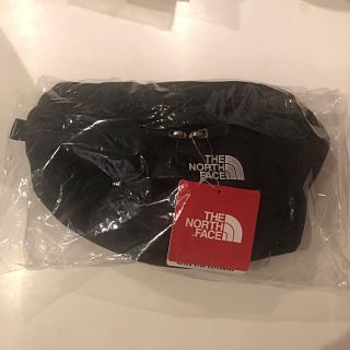 ザノースフェイス(THE NORTH FACE)のもこ助様専用 THE NORTH FACE スウィープ黒(ウエストポーチ)