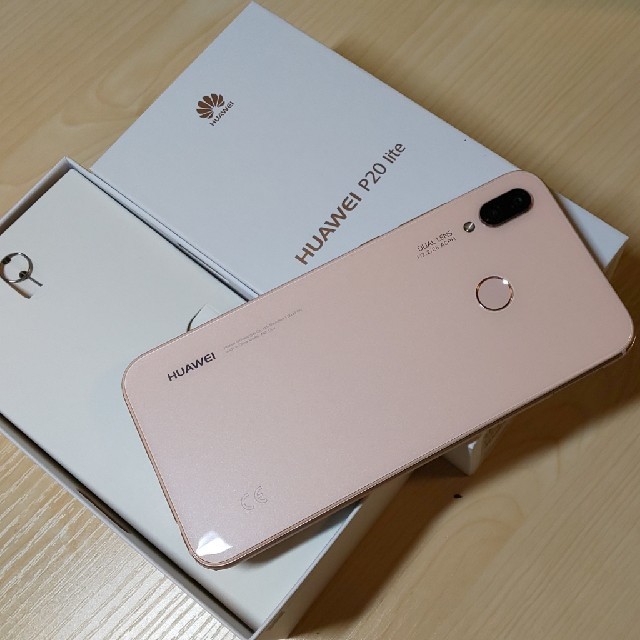 HUAWEI P20 lite SIMフリー スマホ/家電/カメラのスマートフォン/携帯電話(スマートフォン本体)の商品写真