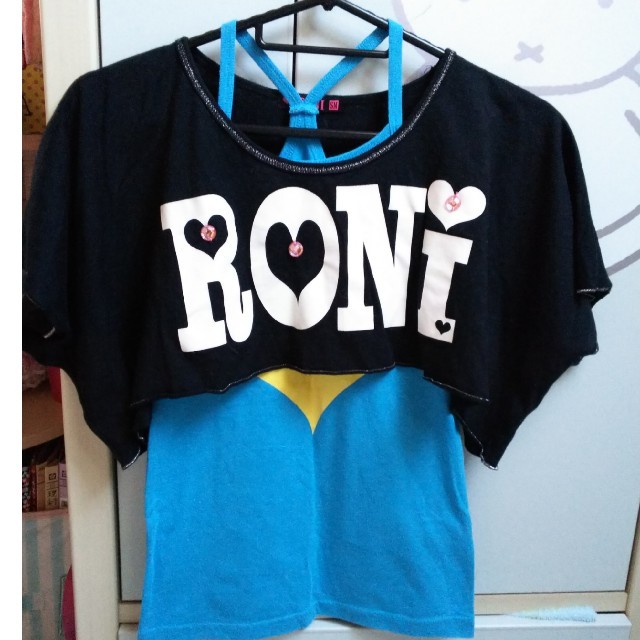 RONI(ロニィ)のRONI ショート丈 Tシャツ SM 120センチ キッズ/ベビー/マタニティのキッズ服女の子用(90cm~)(Tシャツ/カットソー)の商品写真