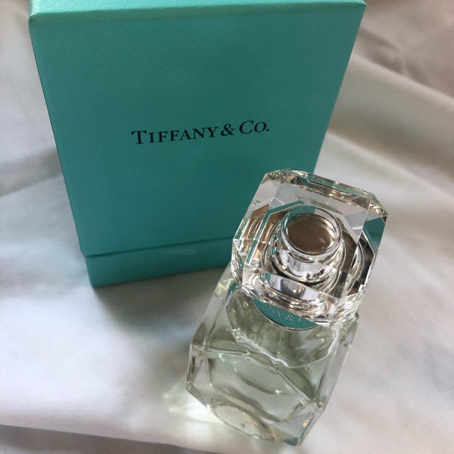 Tiffany & Co.(ティファニー)のTiffany オードパルファム 30ml コスメ/美容の香水(ユニセックス)の商品写真