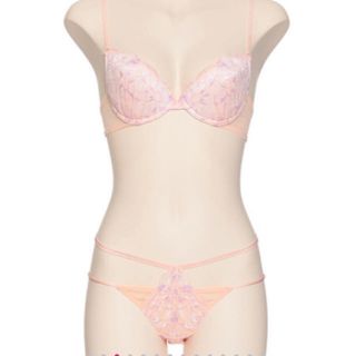 ラヴィジュール(Ravijour)の【値下げ】 Ravijour SHEER BEAUTY ブラセット(ブラ&ショーツセット)