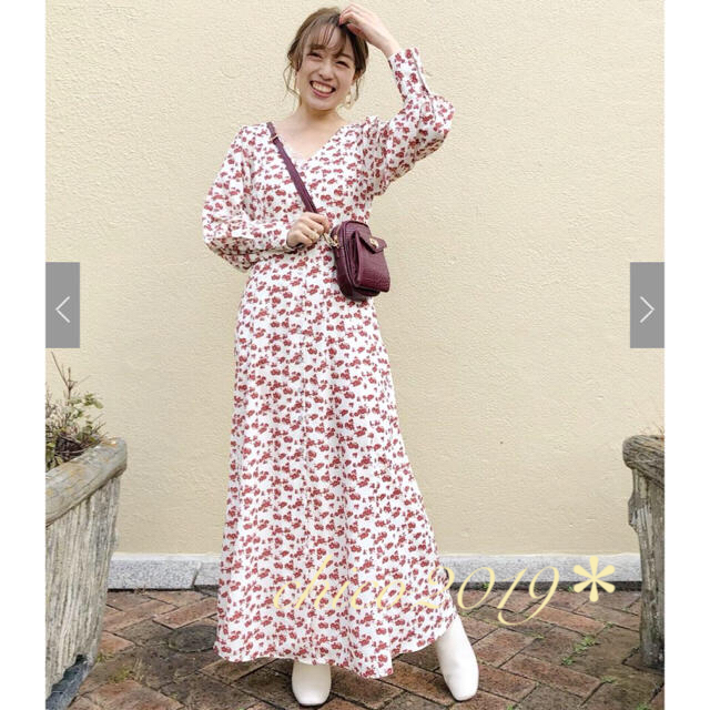 今期完売♡フーズフーチコ♡花柄ロングワンピース