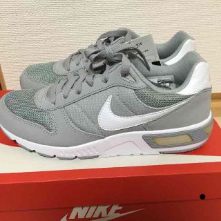 ナイキ(NIKE)のナイキ ナイトゲイザー 26.0(スニーカー)