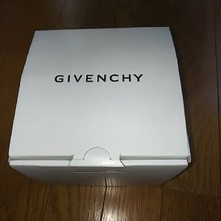 ジバンシィ(GIVENCHY)のゆう様専用  GIVENCHY ペアカップ&ソーサー(グラス/カップ)