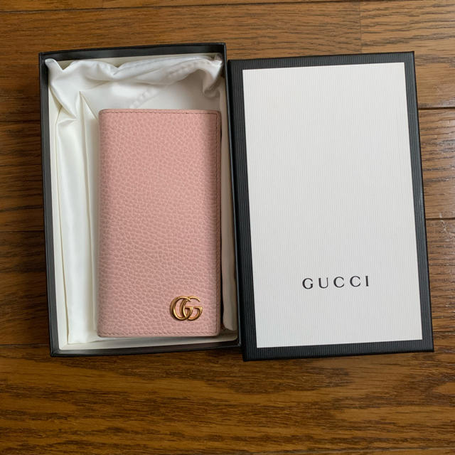 iphone発売日一覧 / Gucci - GUCCIのiPhone6sケースの通販 by パニーニ's shop｜グッチならラクマ