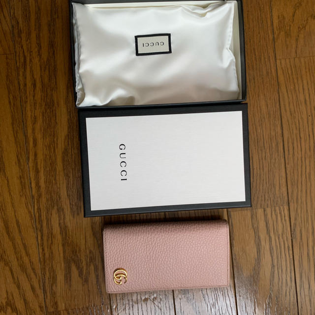 Gucci(グッチ)のGUCCIのiPhone6sケース スマホ/家電/カメラのスマホアクセサリー(iPhoneケース)の商品写真