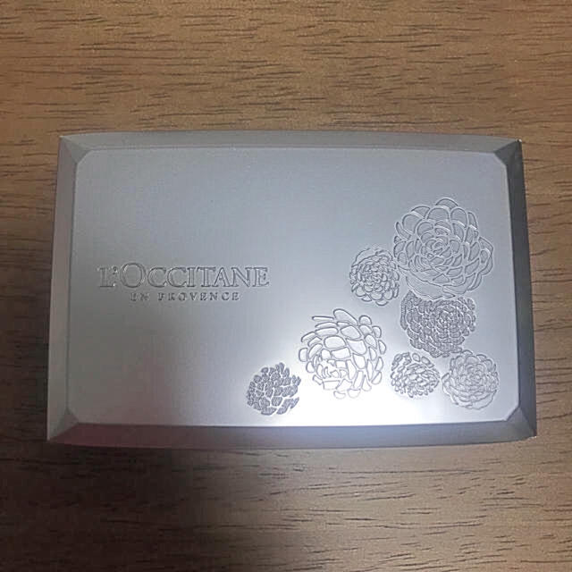 L'OCCITANE(ロクシタン)のロクシタン IMプレシューズ ファンデーション コスメ/美容のベースメイク/化粧品(ファンデーション)の商品写真