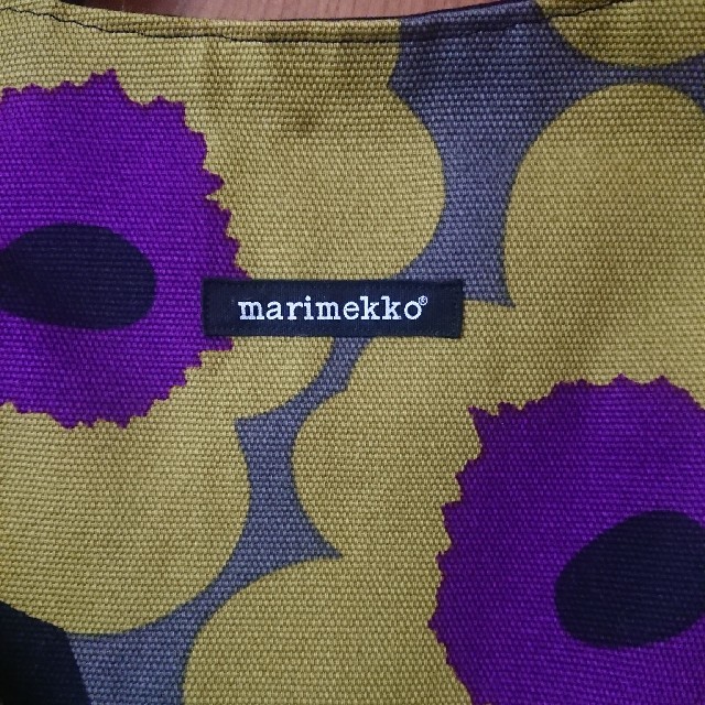 マリメッコ♪handmade☆ピエニウニッコ(カーキ色黄色)

 レディースのバッグ(トートバッグ)の商品写真