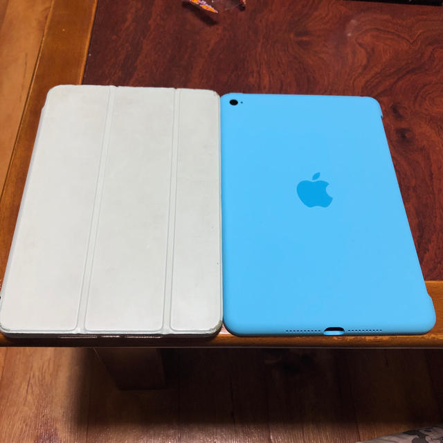 iPad mini4 純正シリコンケースと純正スマートカバーセット