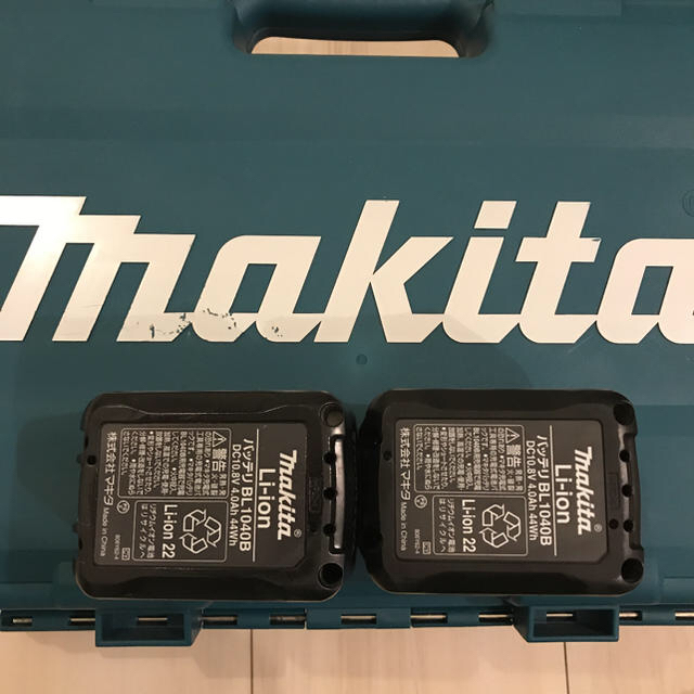 マキタ 充電式インパクトドライバー TD111D 10.8v バッテリー付 マキタ 充電式インパクトドライバー TD111D 10.8v バッテリー付