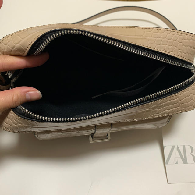 ZARA(ザラ)のZARA♡レオパード柄ショルダーバッグ レディースのバッグ(ショルダーバッグ)の商品写真